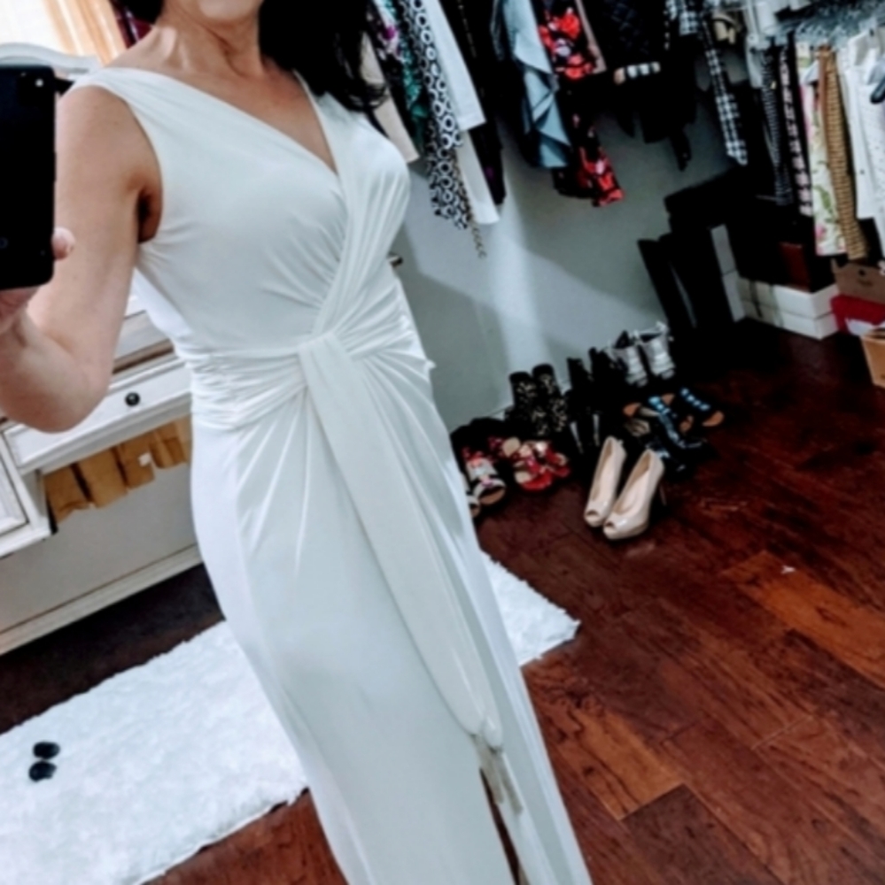 Lux Dress - Picture 2 of 8